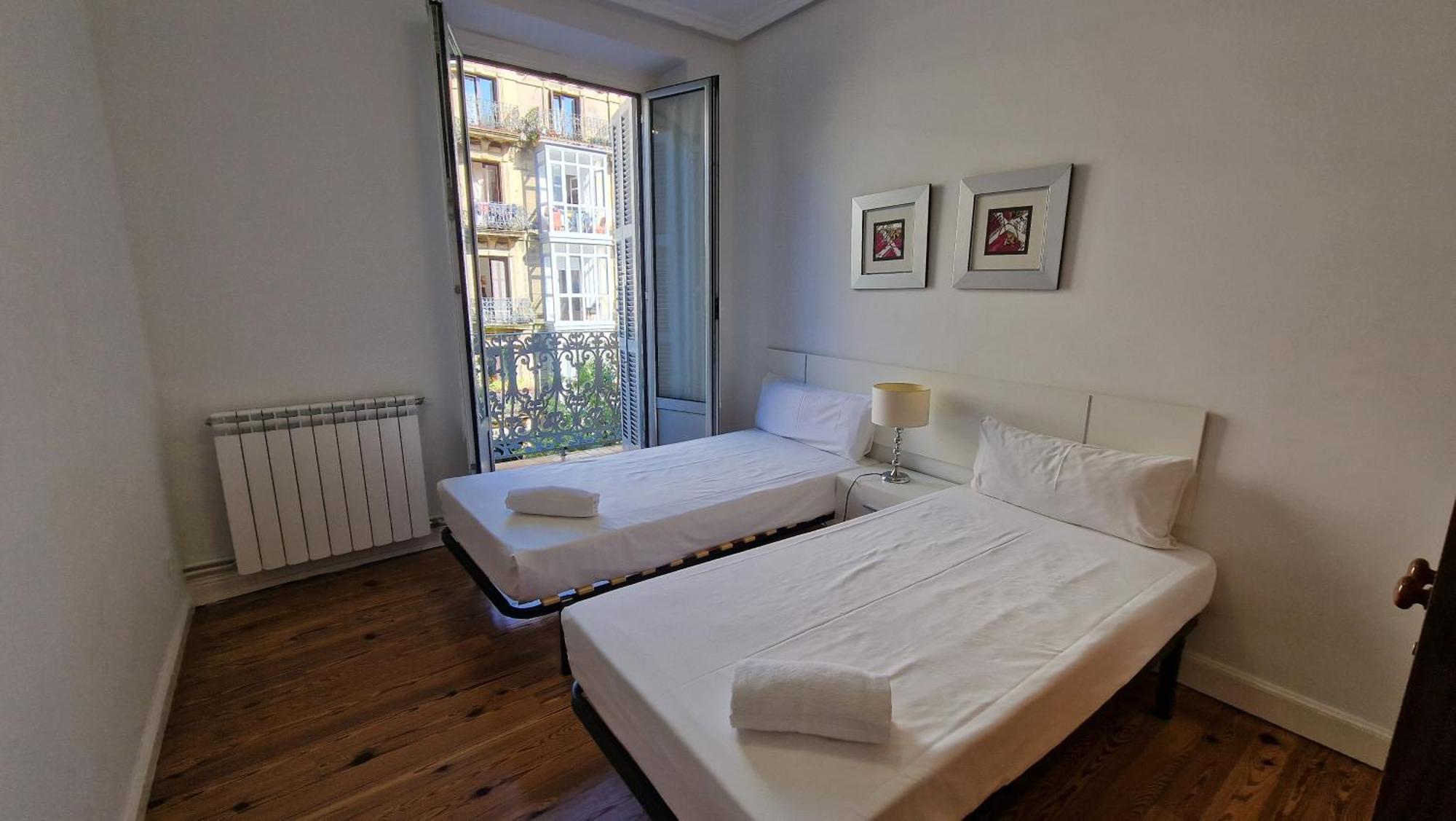 Home In The Heart Of Donostia! San Sebastian Bagian luar foto